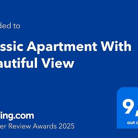 Classic Apartment With Beautiful View Кастория Экстерьер фото