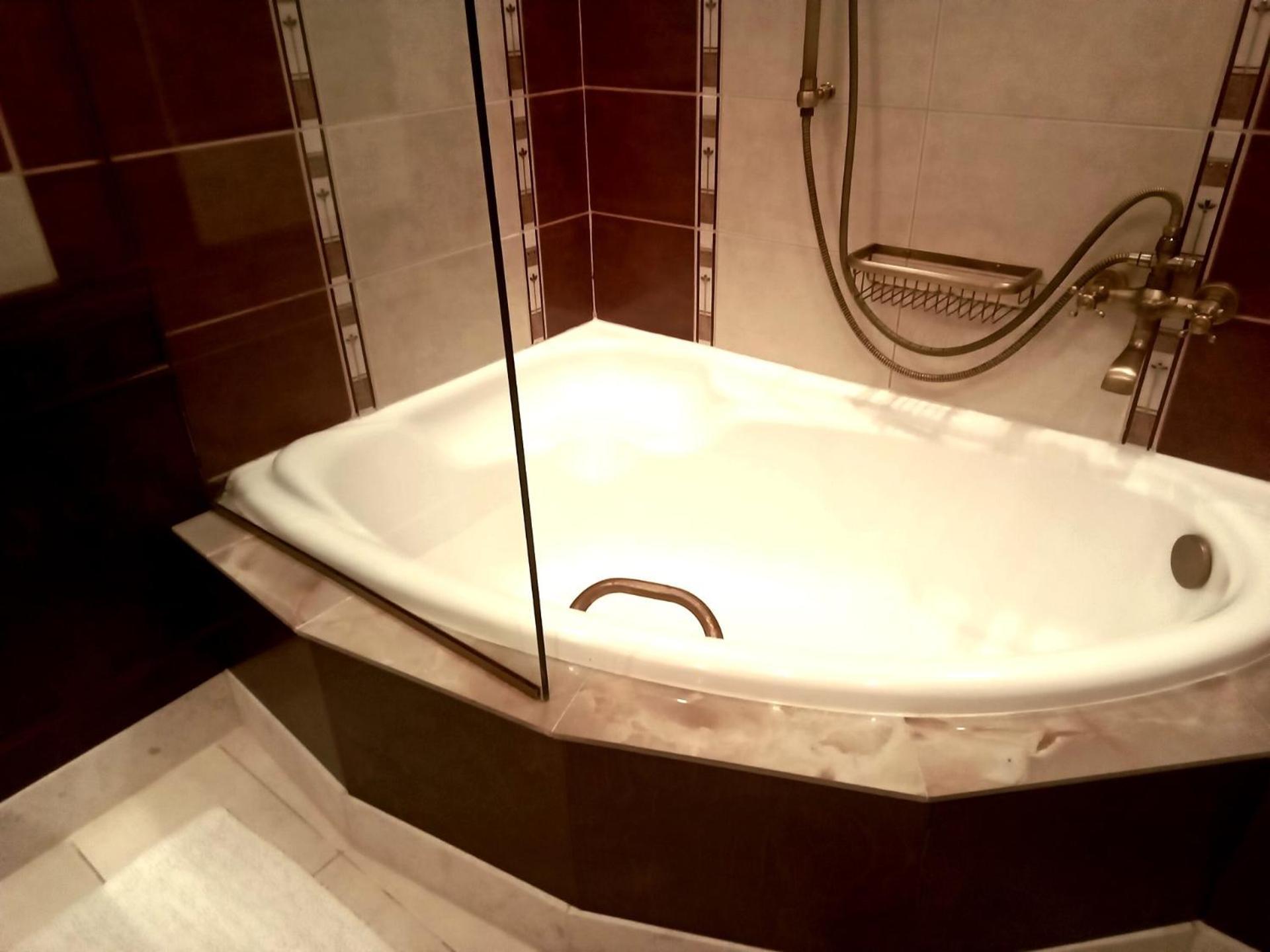 Classic Apartment With Beautiful View Кастория Экстерьер фото