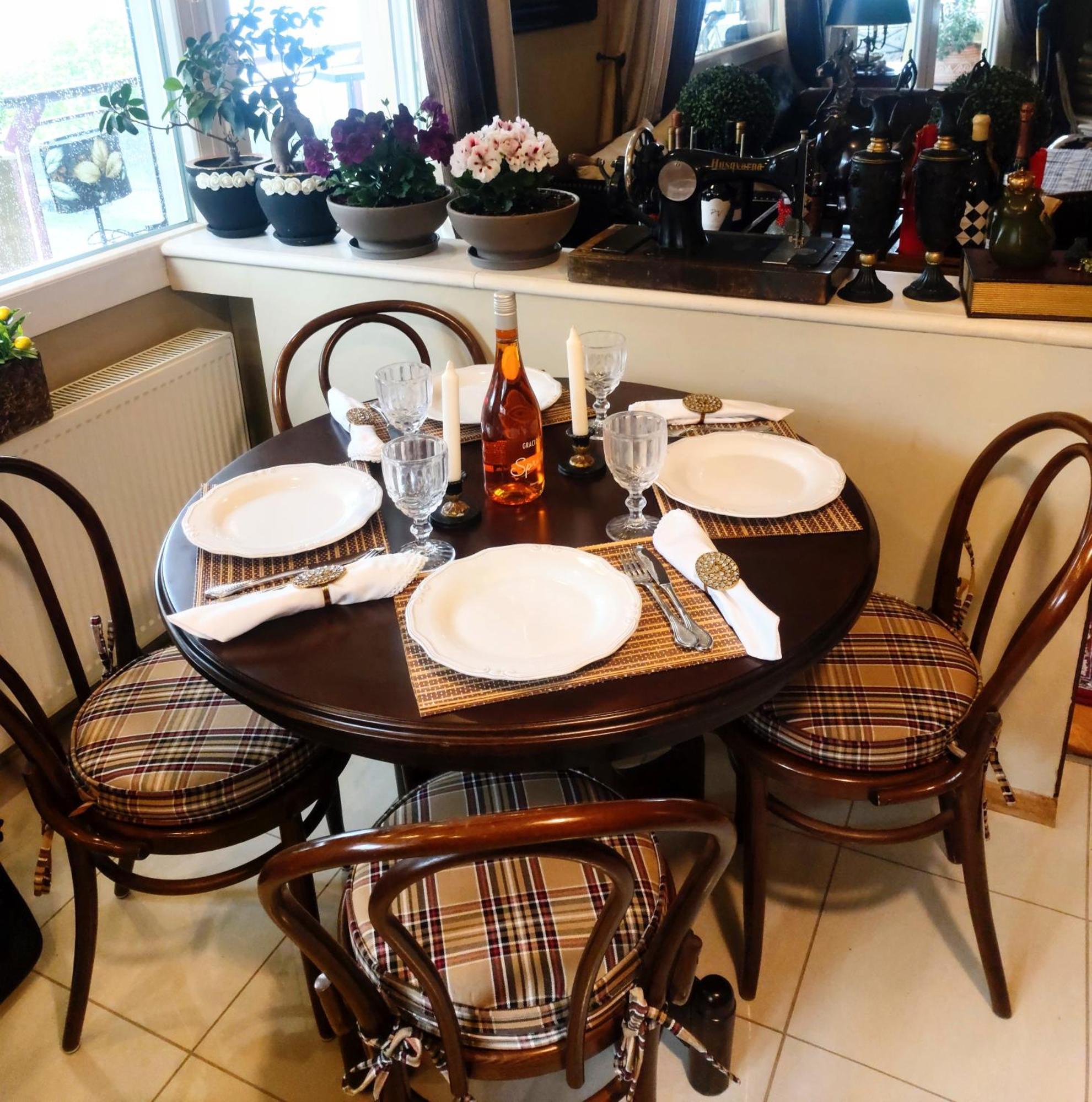 Classic Apartment With Beautiful View Кастория Экстерьер фото