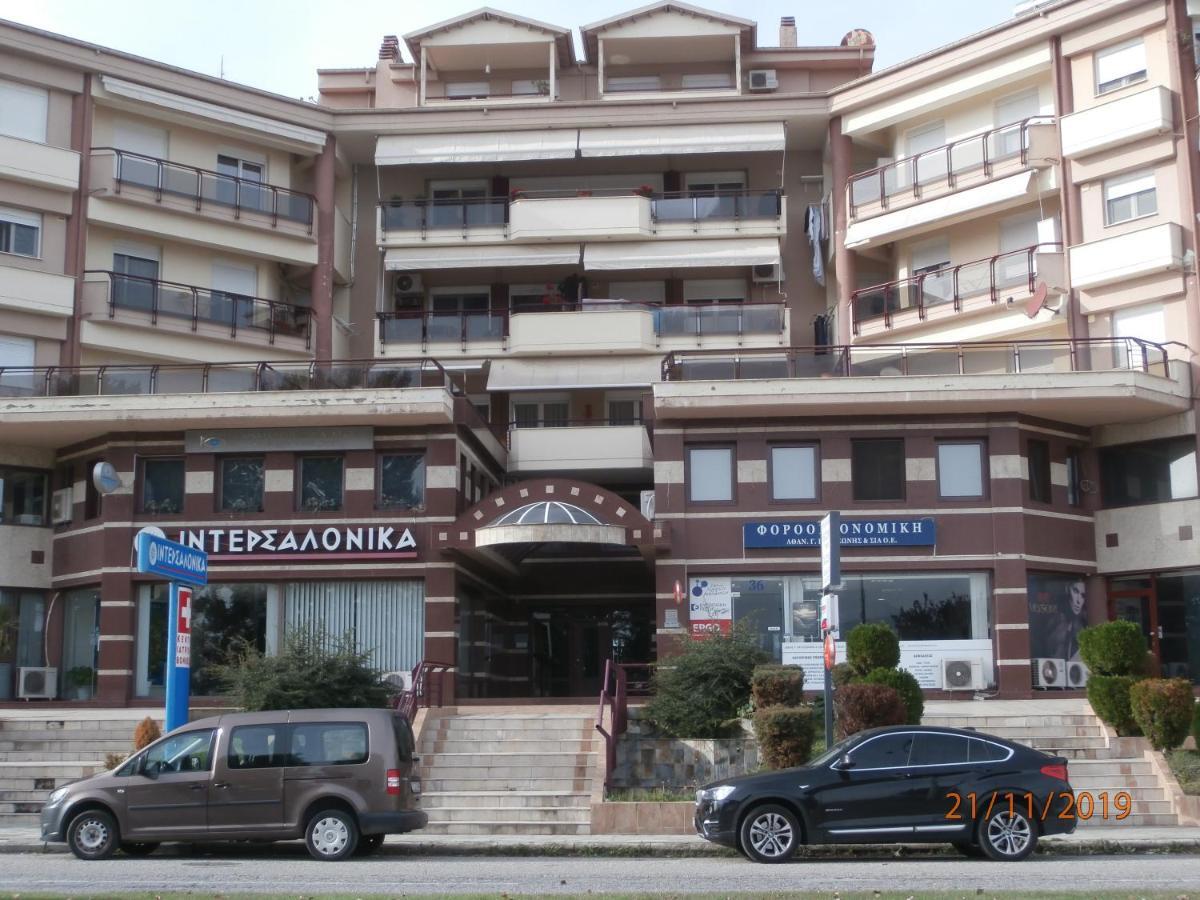 Classic Apartment With Beautiful View Кастория Экстерьер фото